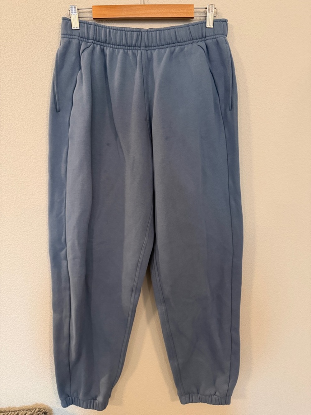 Lululemon mid rise oversized scuba joggers